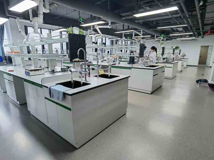 滴水架(圖3) 滴水架